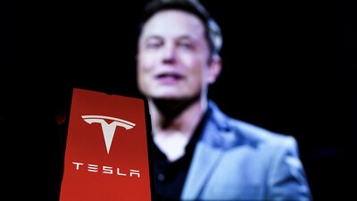 AMLO sostuvo un par de llamadas con Elon Musk en las que hablaron de la instalación de plantas de baterías de litio