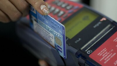 Banxico elevó la tasa de interés este jueves y tendrá implicaciones para el crédito en México