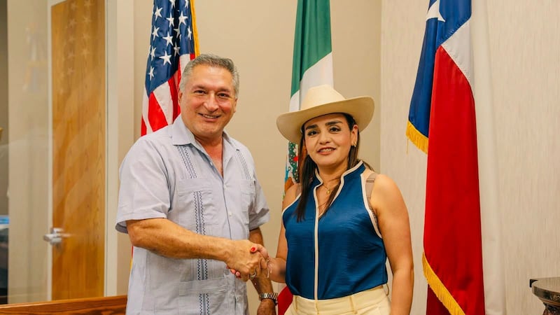 Grecia Quiroz presume acuerdo de colaboración entre Uruapan y McAllen