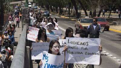 Pobreza, deserción e informalidad podrían poner en riesgo el impulso de la economía en México