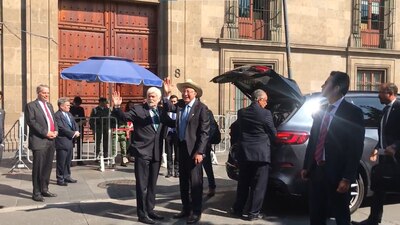 Los representantes del gobierno de EU, están en Palacio Nacional