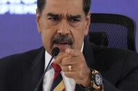 Al acusar que mil 200 misiles apuntan a Venezuela, Maduro analiza declarar “República en armas”