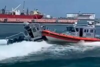 VIDEO: Chocan 2 embarcaciones de la Marina durante prácticas en el puerto de Veracruz