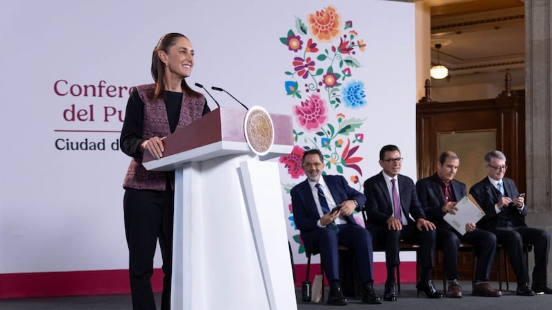 Sheinbaum: PAN recurre a Fox porque sus nuevos cuadros están ligados a escándalos de corrupción