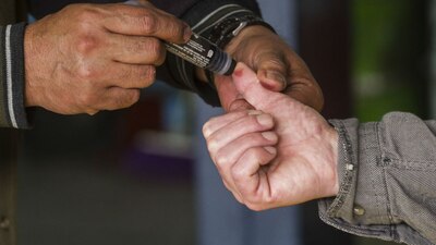 Varias empresas darán un regalo si les demuestras que acudiste a votar este domingo