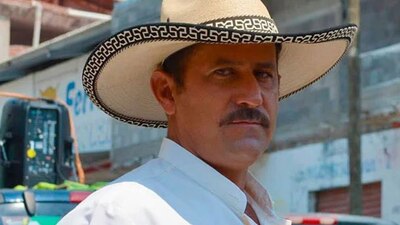 Fue asesinado presuntamente por hombres armados, a bordo de su camioneta