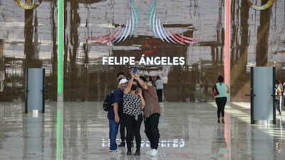 Por el momento, en el AIFA opera Aeroméxico, Volaris, VivaAerobús y Conviasa, de Venezuela.