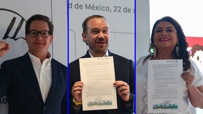 Los tres candidatos acudieron a firmar el documento