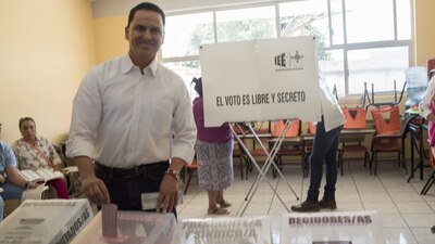 El domingo seis de junio fue detenido el exgobernador de Nayarit junto con su hija