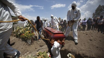 Los funerales en México han sido fuerte foco de contagio de COVID-19