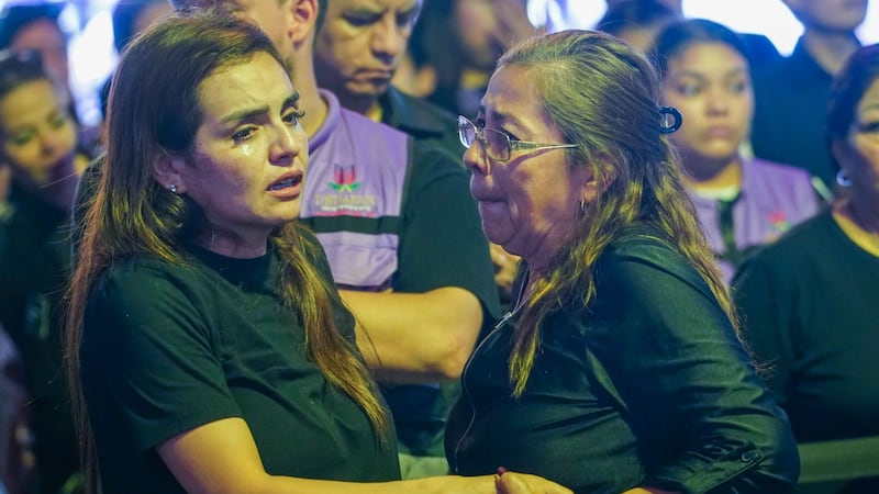 Conmueve mensaje de la esposa de Carlos Manzo; habla sobre el presunto asesino abatido