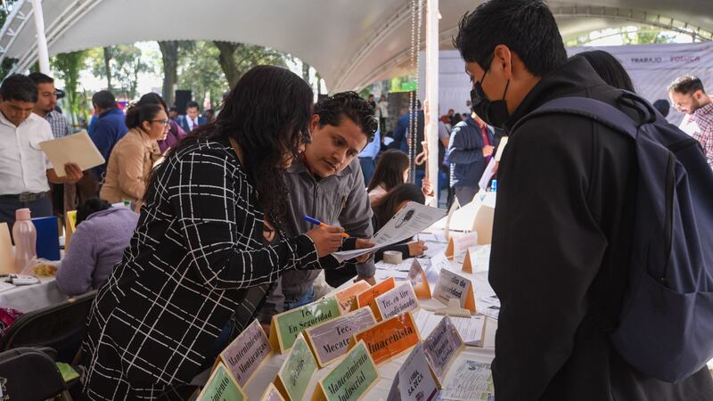 Empleo formal en México tuvo su peor abril desde 2020