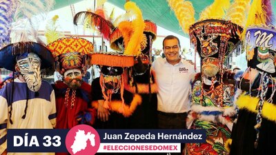 El candidato perredista bailó con los chinelos del municipio de Ozumba