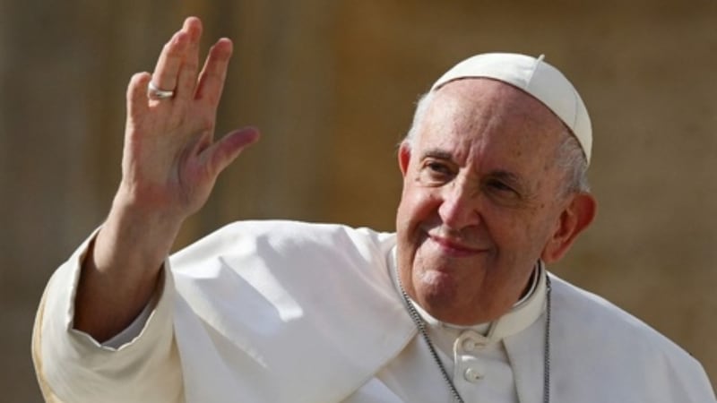 Papa Francisco será dado de alta el domingo tras 37 días de estar hospitalizado