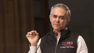 El jefe de Gobierno dijo que la capital lo quiere y por eso decidió no buscar la Presidencia