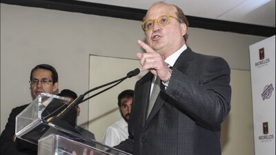 Graco Ramírez benefició a un funcionario de su gobierno con tres contratos