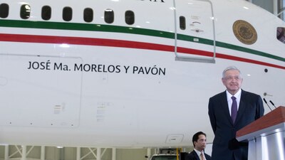 El presidente calificó al avión presidencial como una verdadera ostentación e insulto para el pueblo