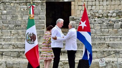 El presidente cubano agradeció el acto y recibimiento del mandatario mexicano