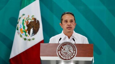 El mandatario aseguró que ya iniciaron los trámites para nombrarlo como embajador