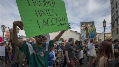 Los mexicanos han sido parte de los manifestantes que no reconocen a Trump como su presidente