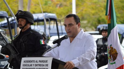 Roberto Borge ya fue denunciado ante la PGR por el actual gobernador de Quintana Roo, Carlos Joaquín