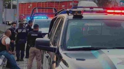 La Fiscalía General del Estado de Quintana Roo mantienen fuerte operativo en varios puntos de Tulum