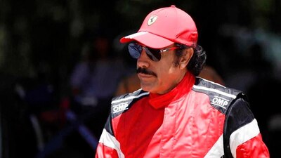 Enfundado con los colores de su equipo, Fayad debutó como piloto