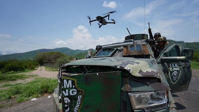 Con la medida se busca restablecer el libre tránsito y la rehabilitación de los caminos destruidos por células delictivas