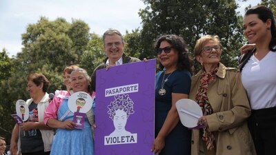 El Instituto Nacional Electoral (INE) ha prohibido a los presidenciables hacer propuestas de campaña