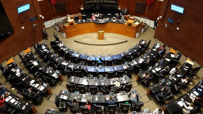 Para votar el Plan B del presidente, según Monreal