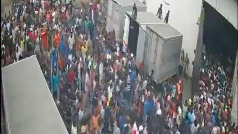 Escapan más de 6 mil presos de la cárcel en Mozambique, en plena Navidad