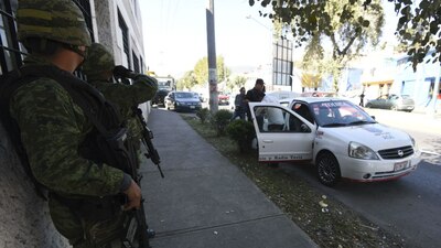 Los militares deben salir a las calles contra el narco sin un marco legal que lo fundamente