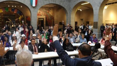 La sesión no con lo senadores del PAN, PRI, MC y PRD