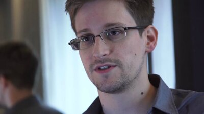 Edward Snowden es buscado por EU, pero se encuentra refugiado en Rusia