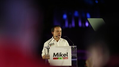 El candidato del PRI propone instalar cámaras de video en los uniformes policiales