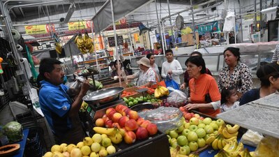 Las frutas y verduras enfrentaron una inflación anual fue de 17.28% en la primera mitad de junio