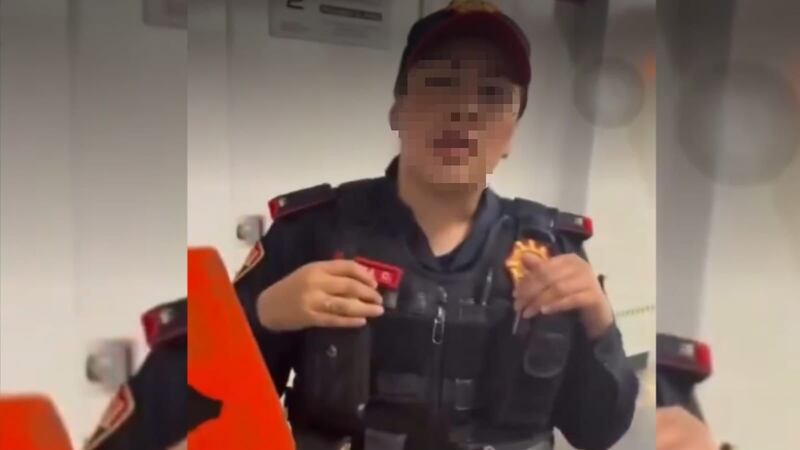 Policía que impidió el paso a mujer trans en el Metro recibirá capacitación en equidad de género: SSC