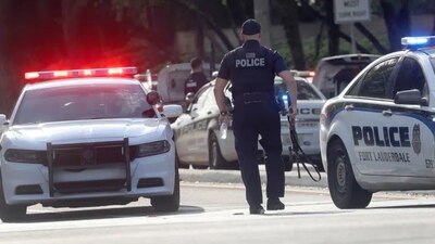 La policía detalló que en principio no se sabía si los disparos eran “contra blancos o al azar