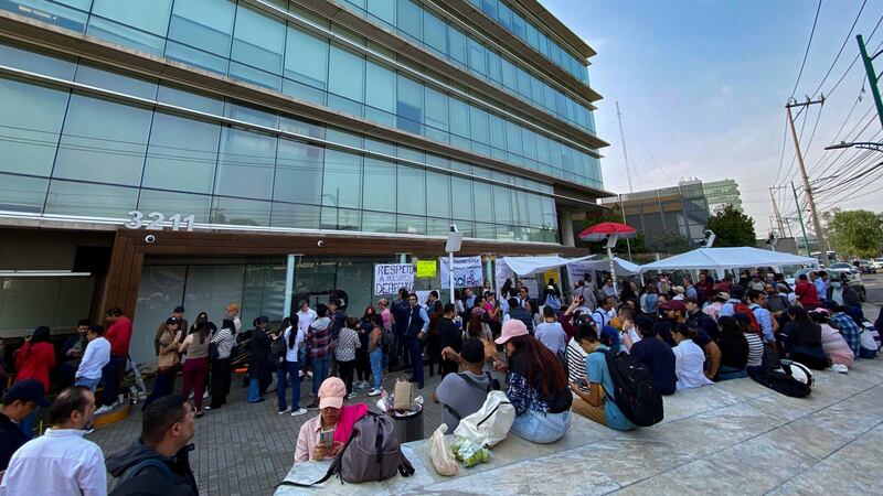 Diputados aprueban en lo general leyes de transparencia; consuman extinción del INAI