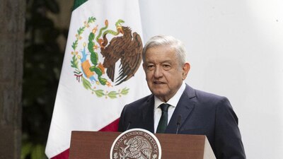 En poco más de una hora el presidente López Obrador informó sobre los avances de su administración