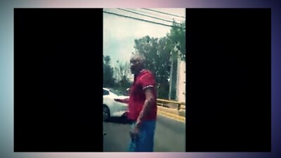 La policía capitalina detuvo a este sujeto por agresiones a una familia