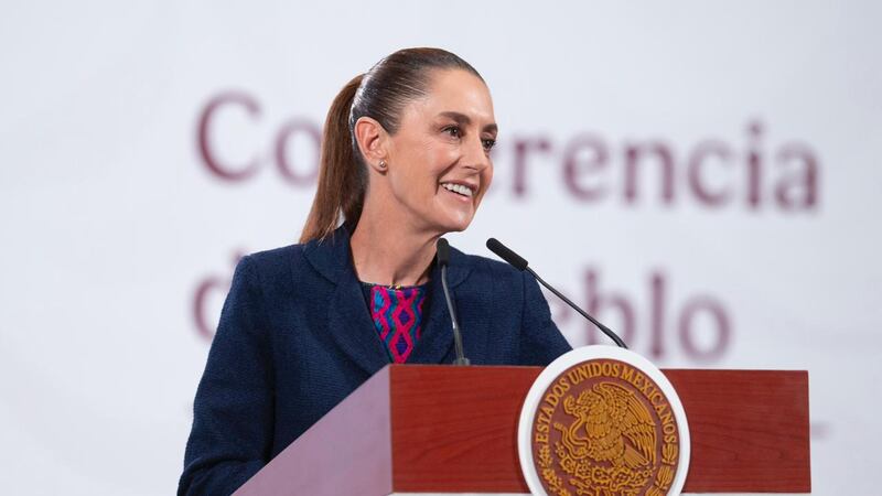 Ley de Aduanas hará responsables a servidores públicos por irregularidades: Sheinbaum