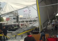 Se desploma estructura de la Feria del Libro en Nezahualcóyotl, Edomex; hay al menos 5 heridos