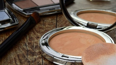 La autoridad encontró que varios de estos maquillajes en polvo sí son de calidad