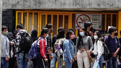 Las alumnos afirmaron que la UNAM no ha expulsado a los 'porros' de la institución