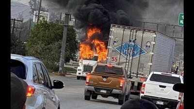 La gobernadora pidió a la población mantener la calma y dijo que ya había detenidos