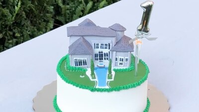 'La casa gris' es una lujosa mansión en Houston, Estados Unidos, que tiene cine privado y una alberca de 23 metros.