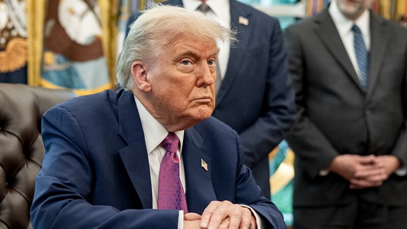 “Por sentido común”, Trump frena redadas migratorias en granjas y hoteles