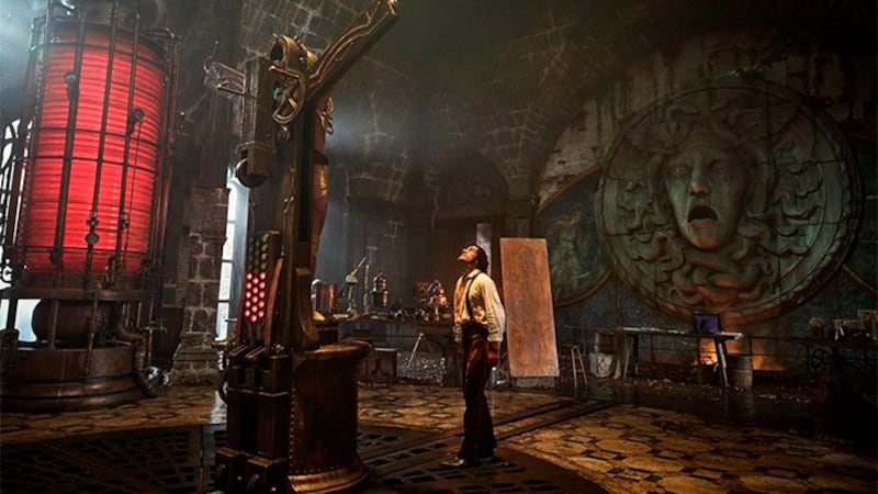 ¿Dónde ver ‘Frankenstein’ de Guillermo del Toro antes de que se estrene en Netflix?