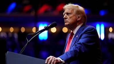 El evento fue reflejo del tono que ha utilizado el expresidente a lo largo de su tercera campaña rumbo a la Casa Blanca